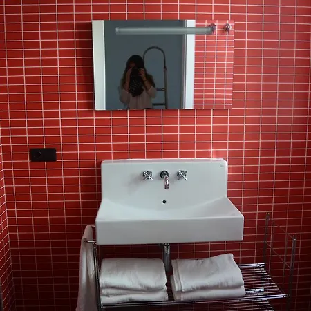 Nou Del Teatre 20 Жерона