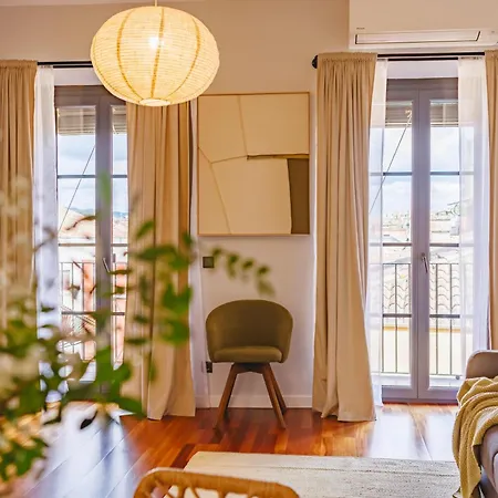 Apartamento Bravissimo Nou Del Teatre, With Panoramic Views