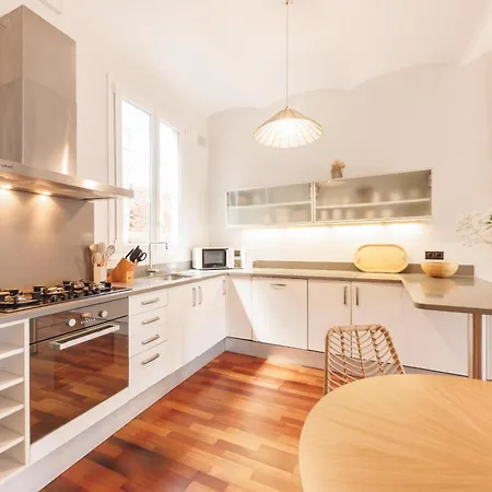 Bravissimo Nou Del Teatre, With Panoramic Views Apartamento Girona